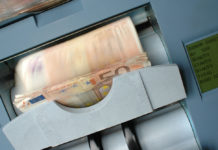 Prestito 7000 euro: comparatori online o preventivo in banca?